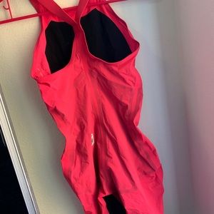 Speedo lzr valor tech suit